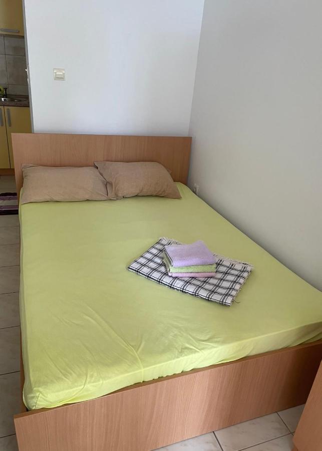 Apartments Sveti Stefan-Marko Екстер'єр фото